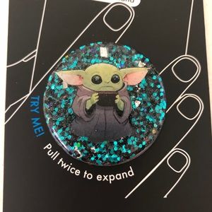 Disney baby yoda popsocket